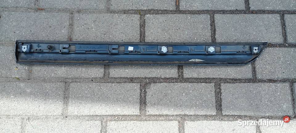 3G0854950 listwa drzwi prawy tyl VW PASSAT B8