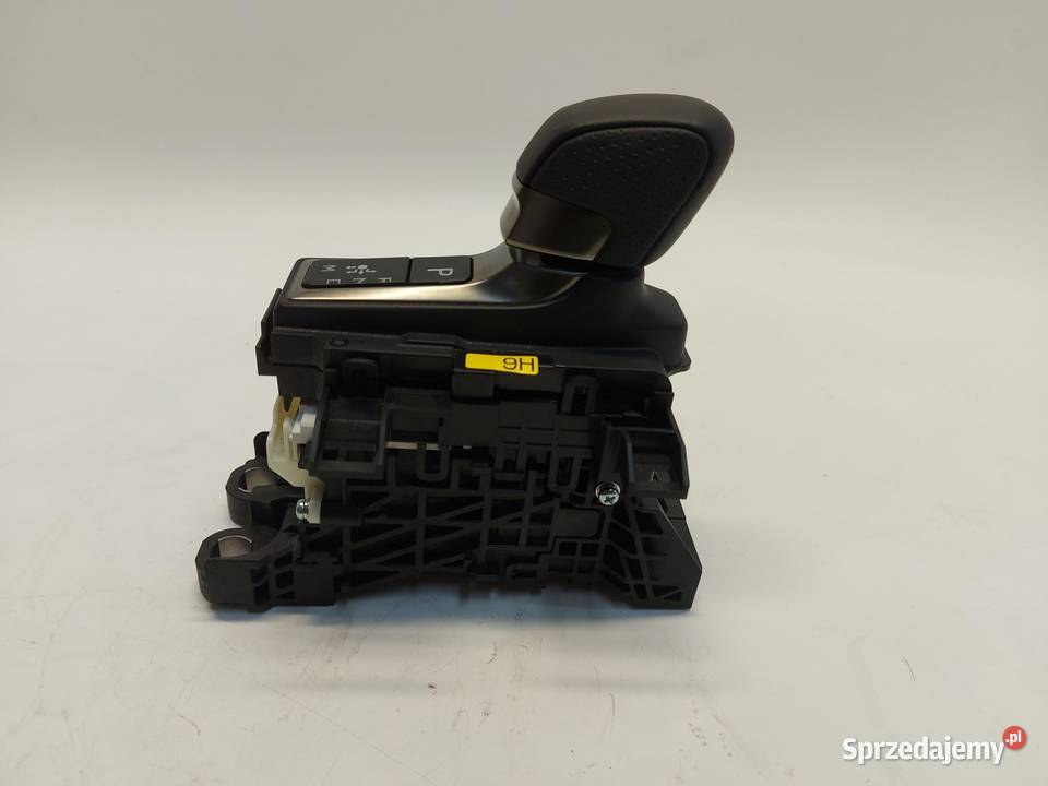 LEXUS RX500H V 5 2023 WYBIERAK ZMIANY BIEGÓW osobowe