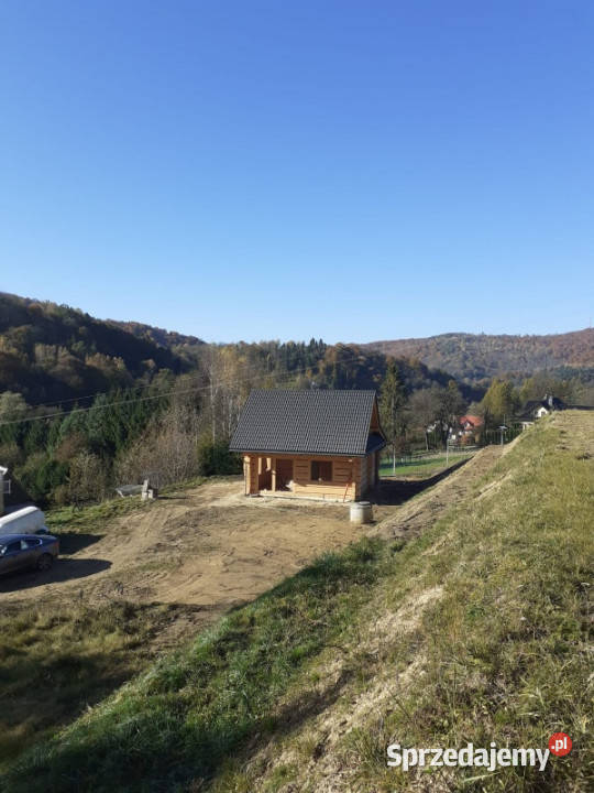 Dom z bala w okolicy Jeziora Solińskiego 10000m2