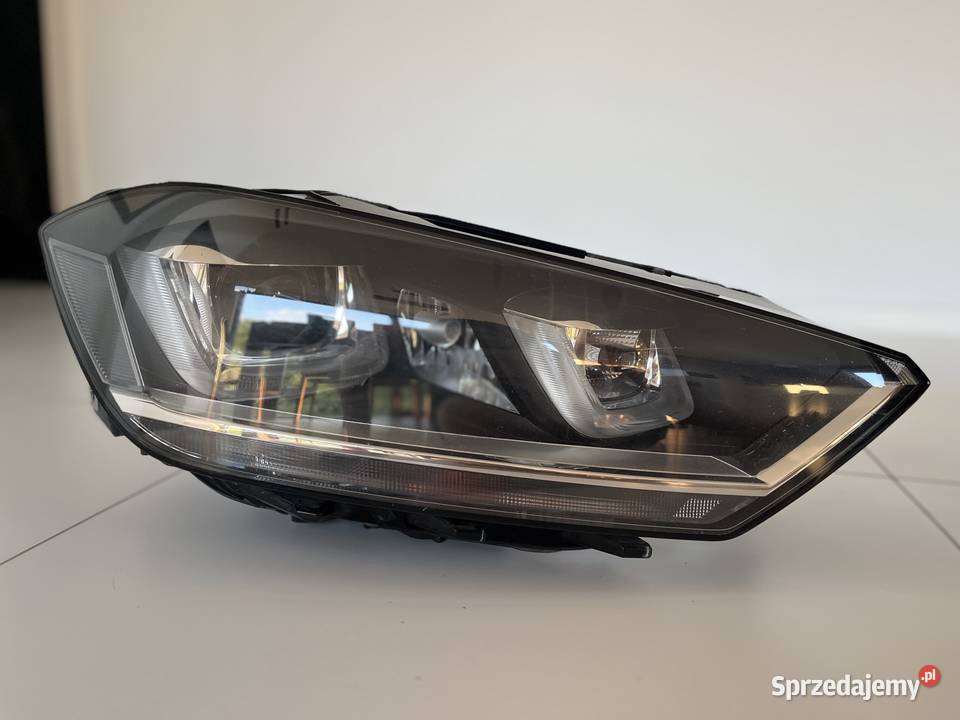 Sprzedam dwie lampy przóddo volksvagena Osowicze sprzedam