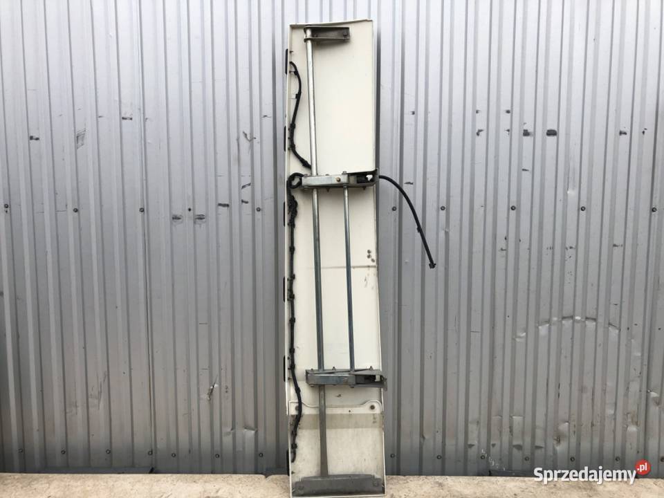 OWIEWKA KABINY LEWA DAF XF 1836000 ciężarowe