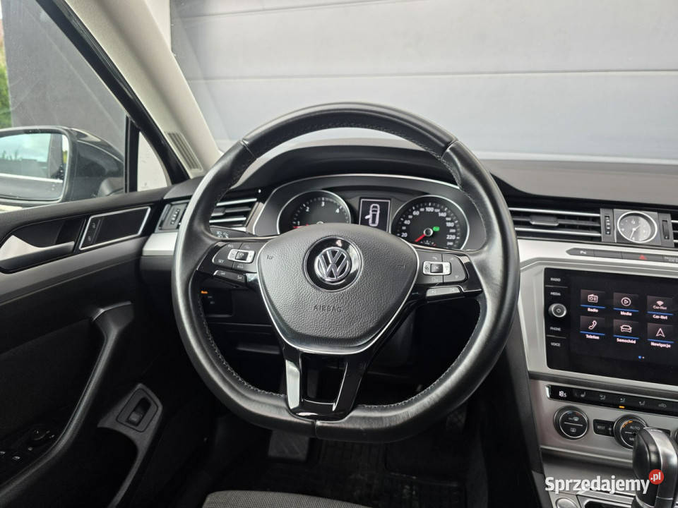 Volkswagen Passat 20 TDI DSG bezwypadkowy 158 światła przeciwmgielne wielkopolskie Czarnków