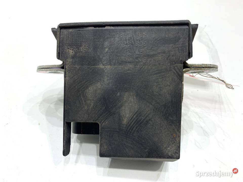 ZAMEK KLAPY TYŁ VW PASSAT B6 Kombi 3C9827645A osobowe