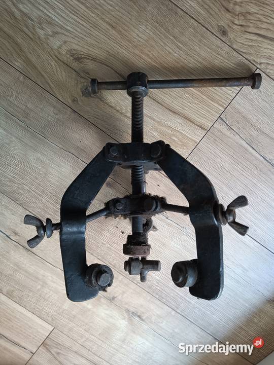 Ściągacz prawdopodobnie do koła kierownicy z Biała Podlaska