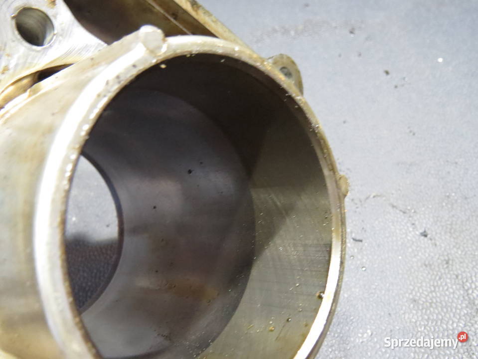 SUZUKI BURGMAN 650 05 cylinder tłok pierścienie Motoryzacja