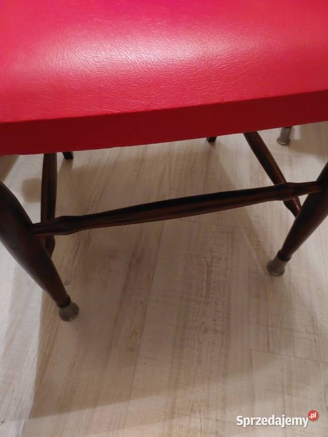 Restored Chairs and Poufs from the times of the Bydgoszcz sprzedam