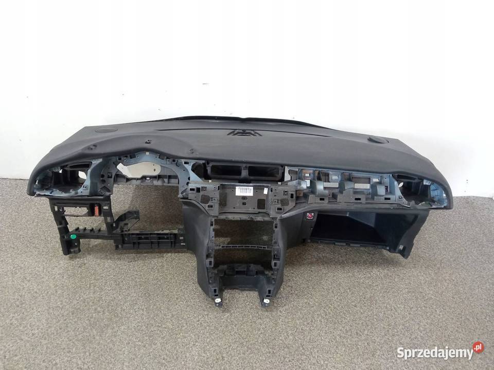 DESKA ROZDZIELCZA KOKPIT PULPIT Citroen DS3 I sprzedam