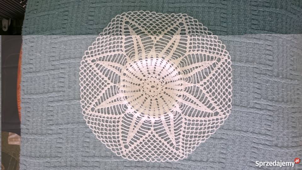 Serweta z białego kordonka średnica 35 dolnośląskie