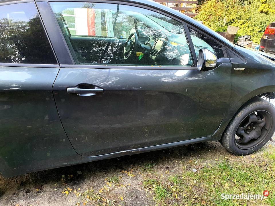 Peugeot 208 części drzwi fotele środek Turek