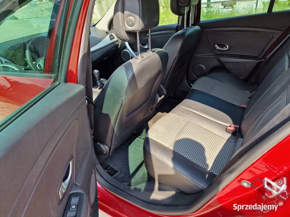 Renault Megane 2010
Auto pochoRenault Megane klimatyzacja Niestępowo