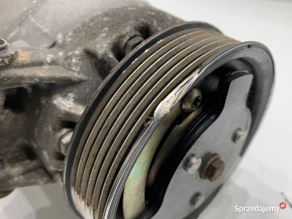 SPRĘŻARKA KLIMATYZACJI VW PASSAT B7 5N0820803E Kompresory klimatyzacji