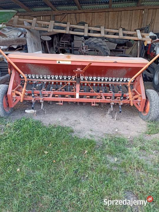 Siewnik FAMAROL redlicowy 3 m