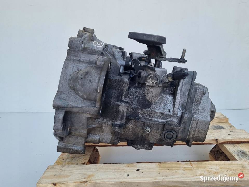 VW Golf VI 14 TSI SKRZYNIA BIEGÓW manualna MCB Janów