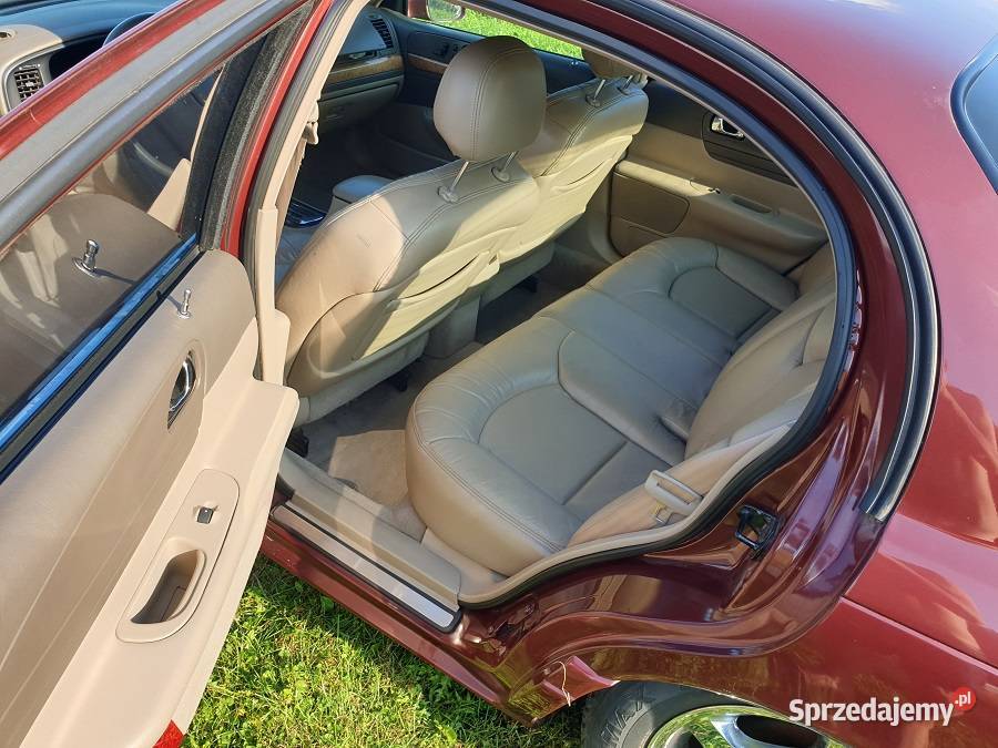 Lincoln Continental town car 46 LPG w całości Rok produkcji 2001 podkarpackie Żołynia