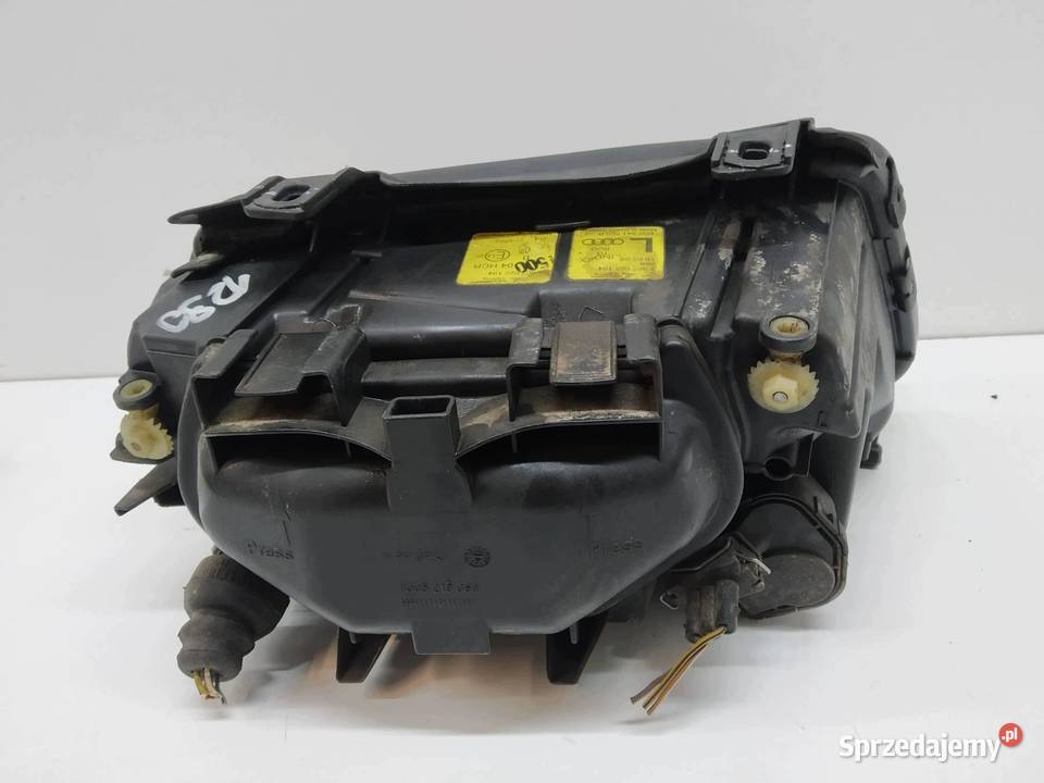 LAMPA PRZÓD LEWA EU 8D0941029B Audi A4 I