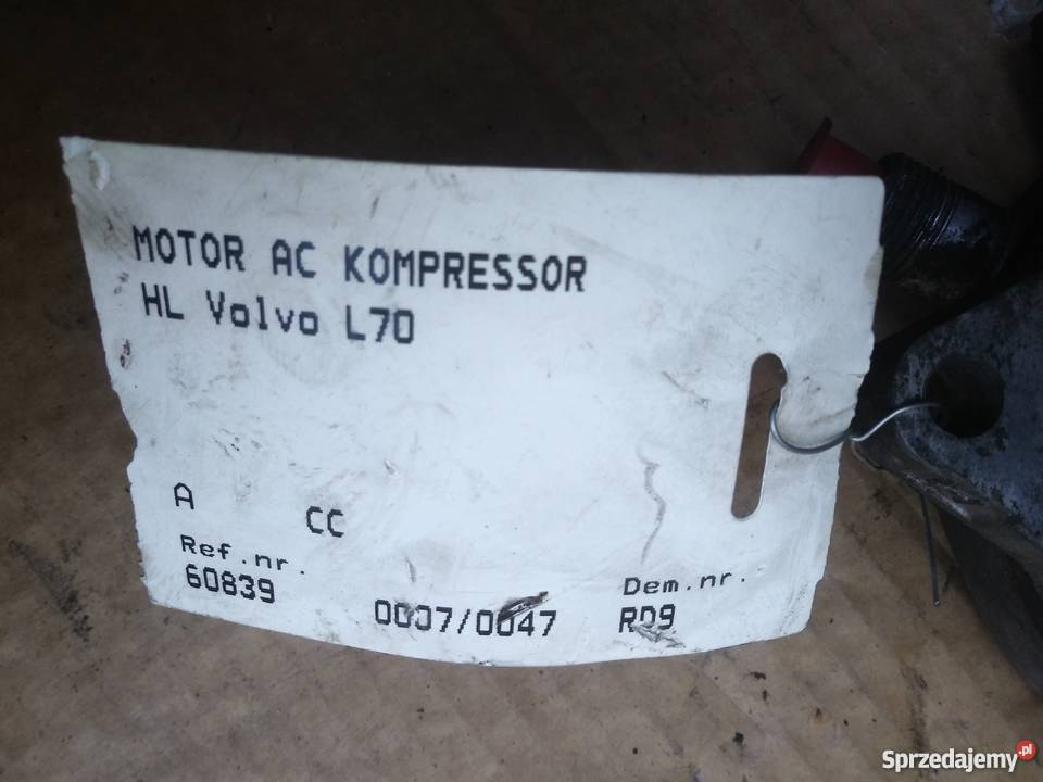Pompa klimatyzacji Volvo L 70 Staszów sprzedam