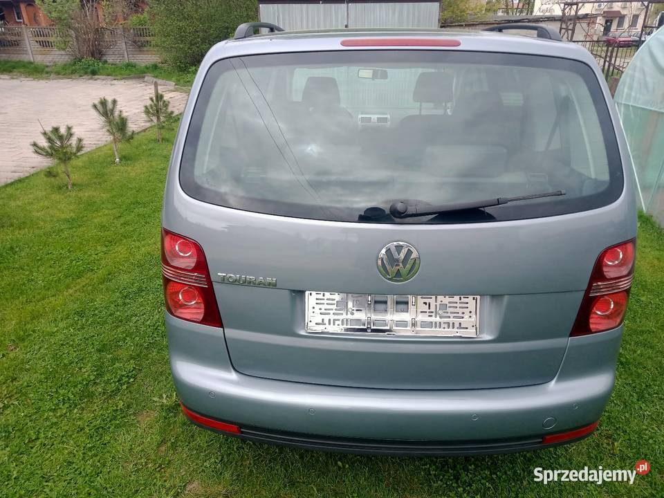 VW Touran 16 MPI 2008r 7 miejsc nieuszkodzony Zwoleń