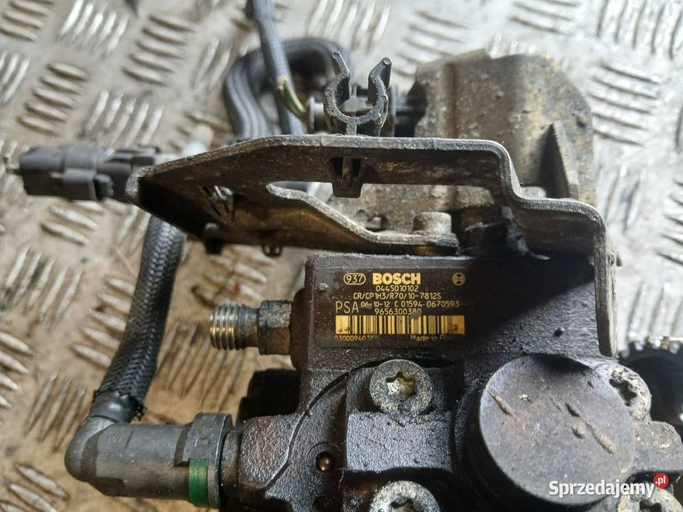 Pompa wtryskowa 16 D Ford Peugeot Citroen osobowe Radłów sprzedam