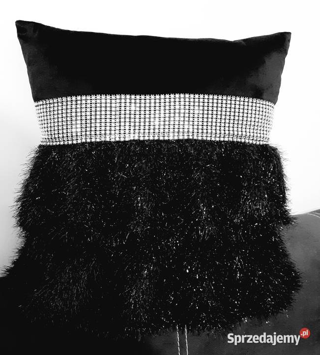 Poszewki glamour z falbankami Mława