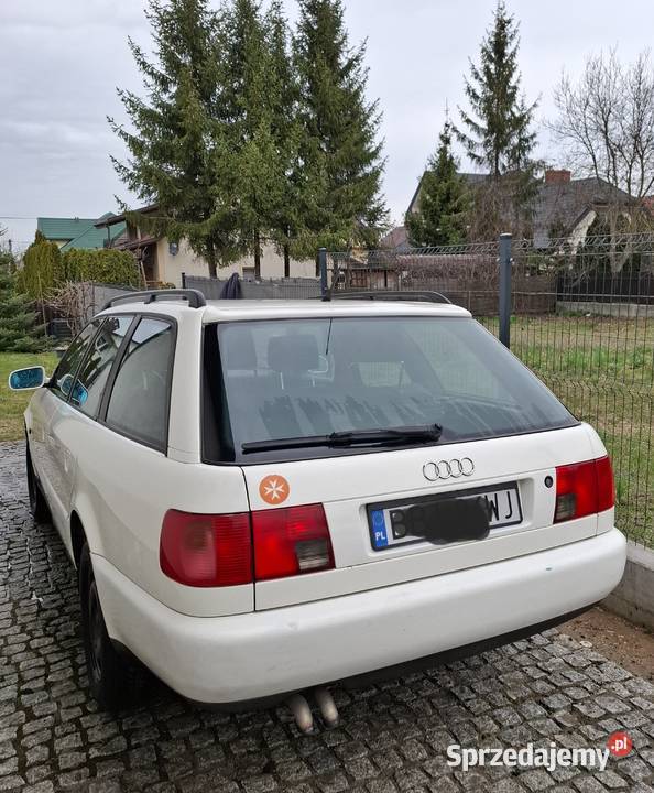 Audi A6 C4 Avant 25TDI biały A6