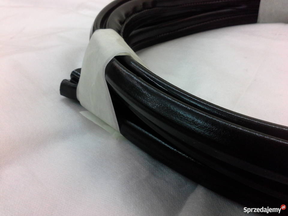 ROVER 75 MG ZT USZCZELKA BAGAŻNIKA ORYGINAŁ osobowe Poznań