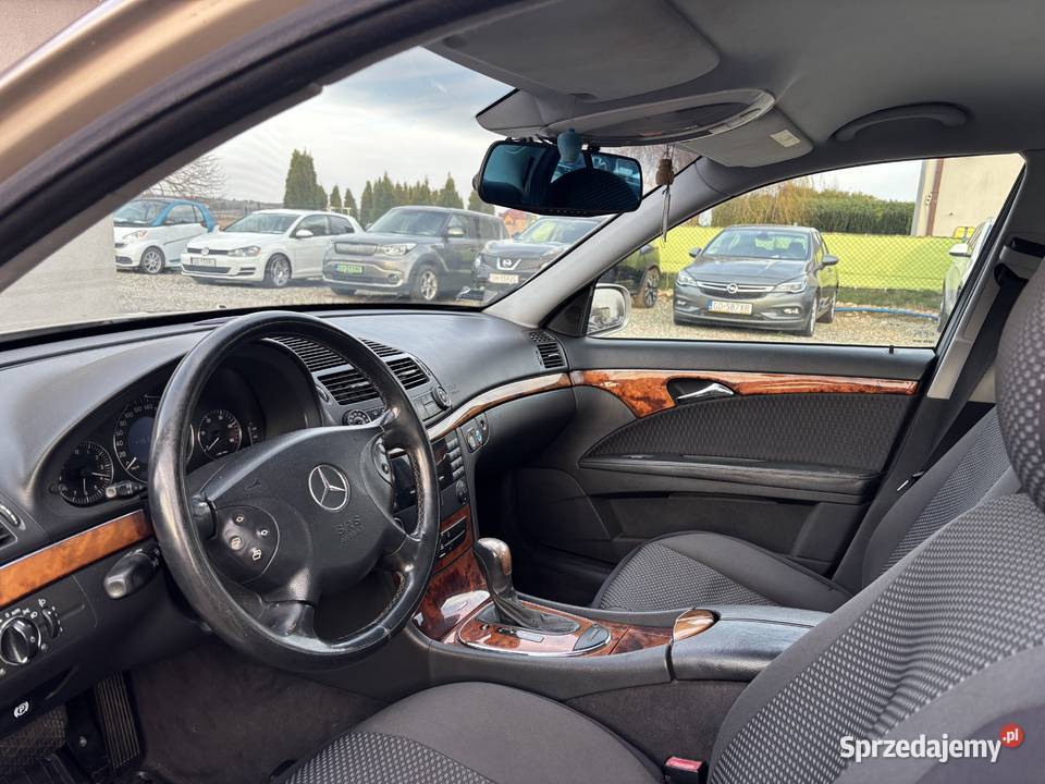 MercedesBenz klasa E poduszka powietrzna Klasa E Paniówki