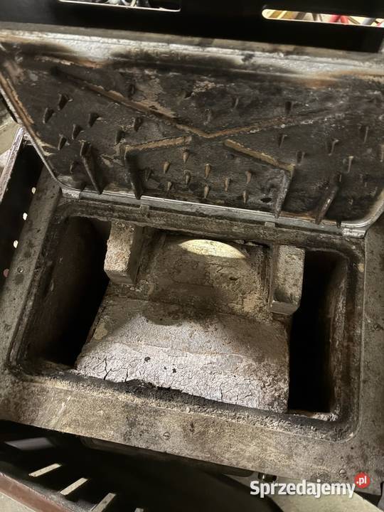 Pięć żeliwny szamotowy na węgiel Żar 12a koza Bełsznica