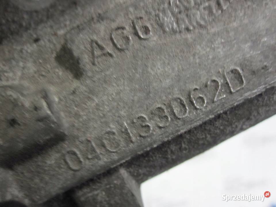 VW UP 10 B CHYA 60 15r przepustnica 04C133062D świętokrzyskie sprzedam