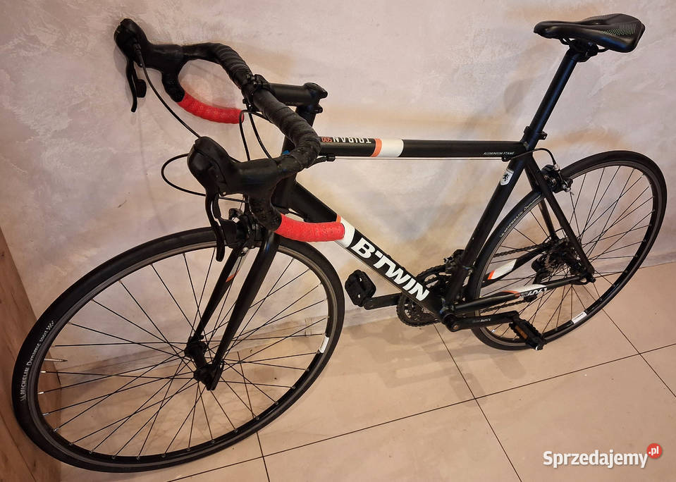 Duży rower szosowy Triban 500 stan koła 28 śląskie