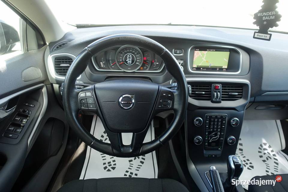 Volvo V40 D2 120 LIFT Full LED Navi Wymieniony VAT marża Buczkowice
