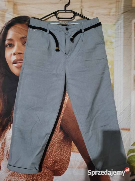 Spodnie dziecięce garniturowe