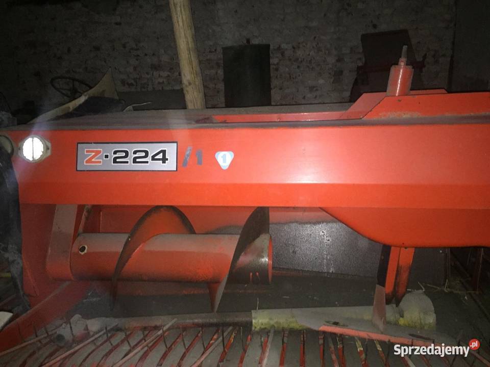 Prasa rolnicza Z224