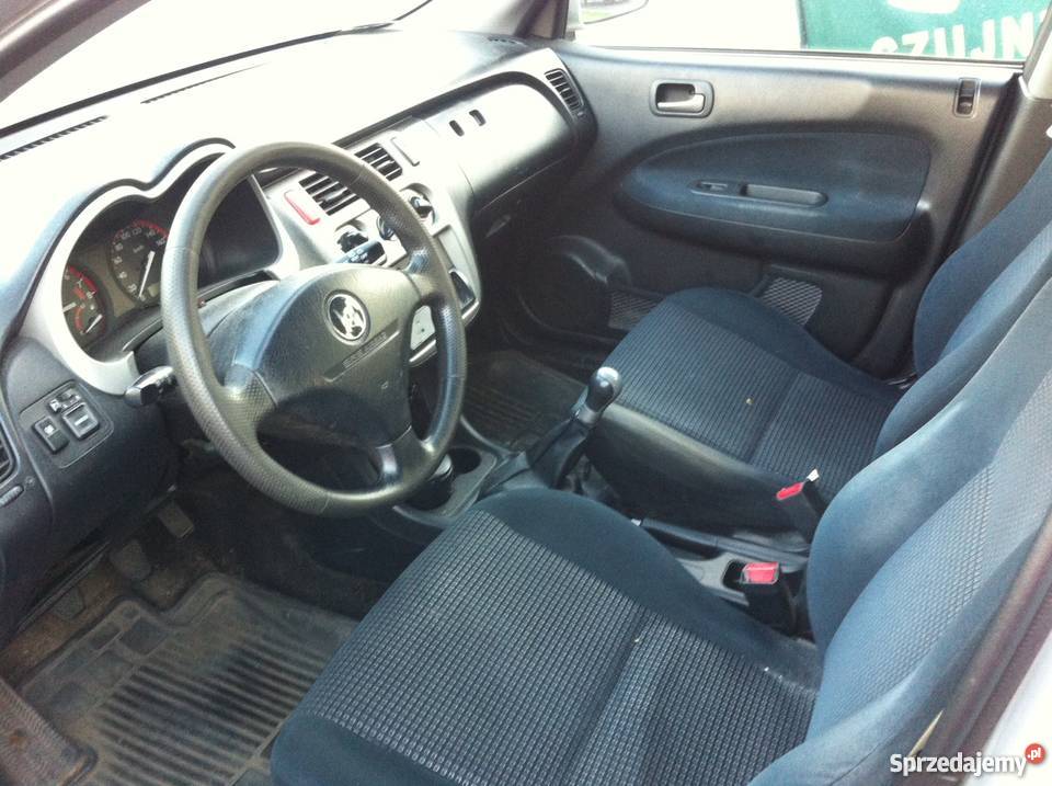 Sprzedam HONDA HRV 16 16V 4WD Klima45 Drzwi 220000km