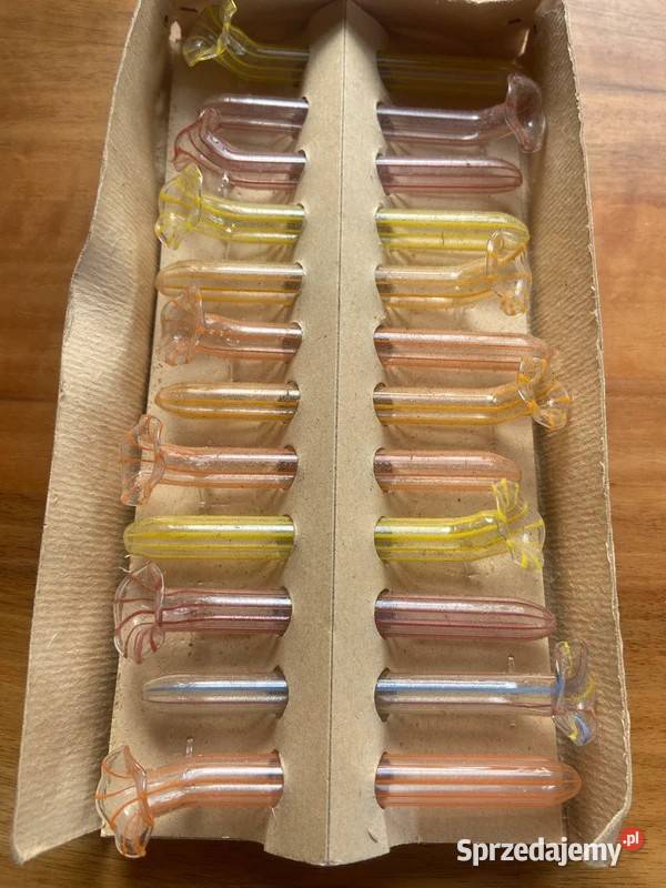 Komplet szklanych podstawek pod sztućce wazoniki Porcelana i szkło Legnica