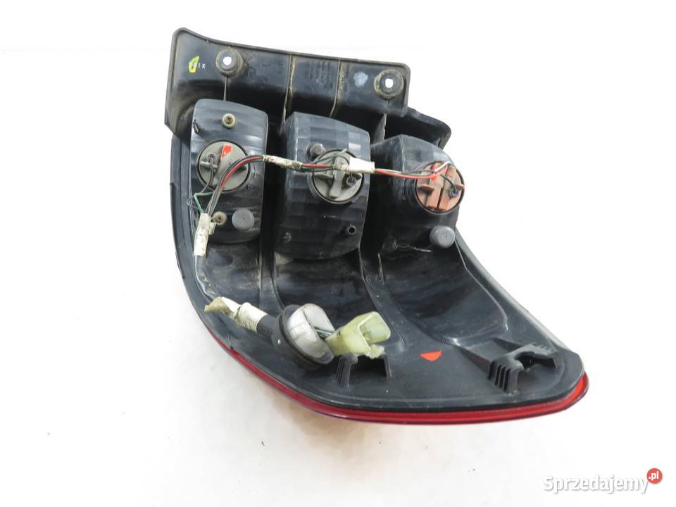 LAMPA LEWA TYLNA FIAT SEDICI sprzedam