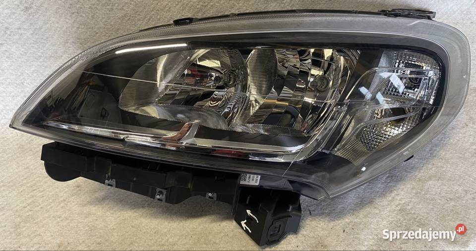 Lampa reflektor lewy przód Fiat Doblo II Lift Jasienica