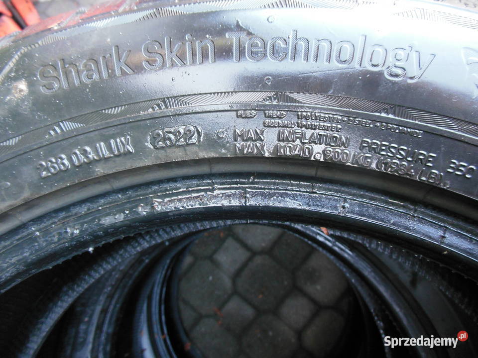 OPONY UNIROYAL WINTER EXPERT 22560 R18 SHARK Samochodowe Kozy