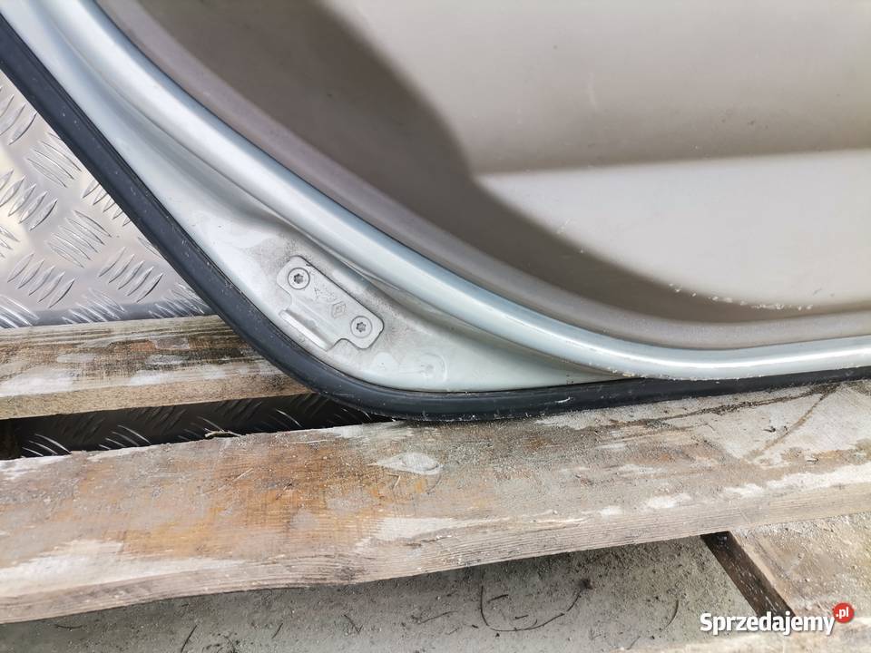 Drzwi Lewy Tył Renault Megane II