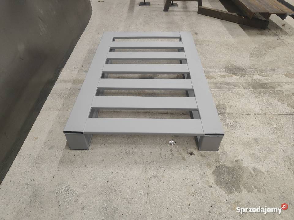 Paleta stalowa z płozami niezbędna na magazynie Kielce