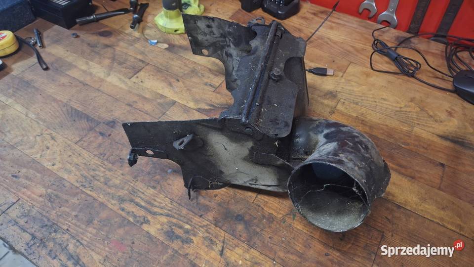 Fiat 126p Prądnica Oslony silnika inne czesci śląskie Woźniki sprzedam