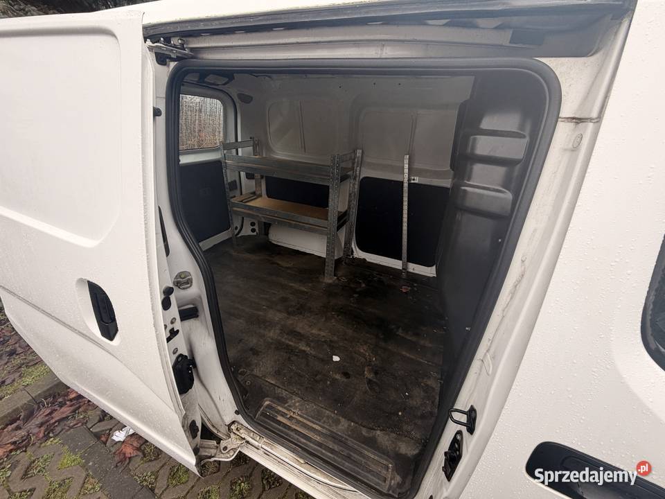 Nissan NV200 15 D 1 ręka klimatyzacja manualna Stargard
