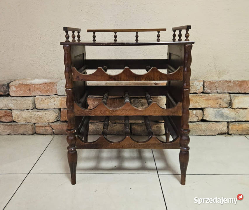 Drewniany stojak na wino piękne wykonanie Pszczyna