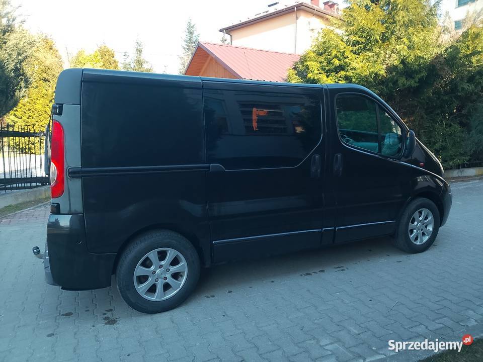 Sprzedam opel vivaro poj 20cdti 2007 zamiana na światła przeciwmgielne Grybów