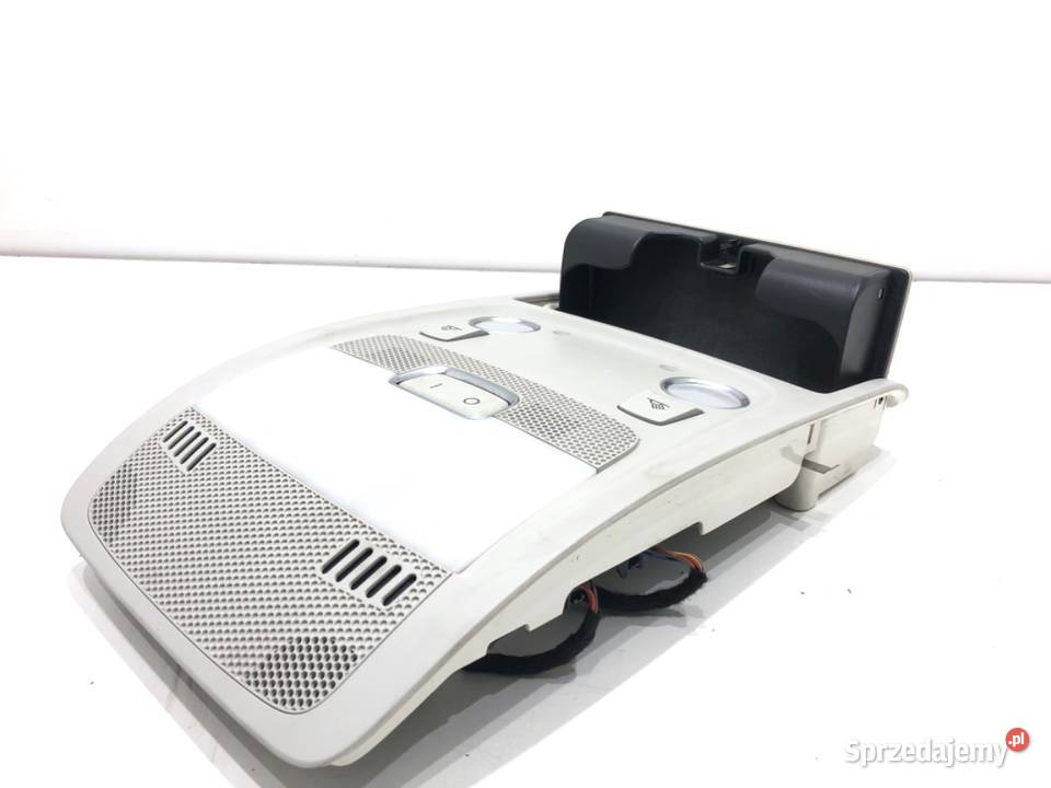 LAMPA SUFITOWA AUDI A4 B8 8T0947135B Kombi 0715