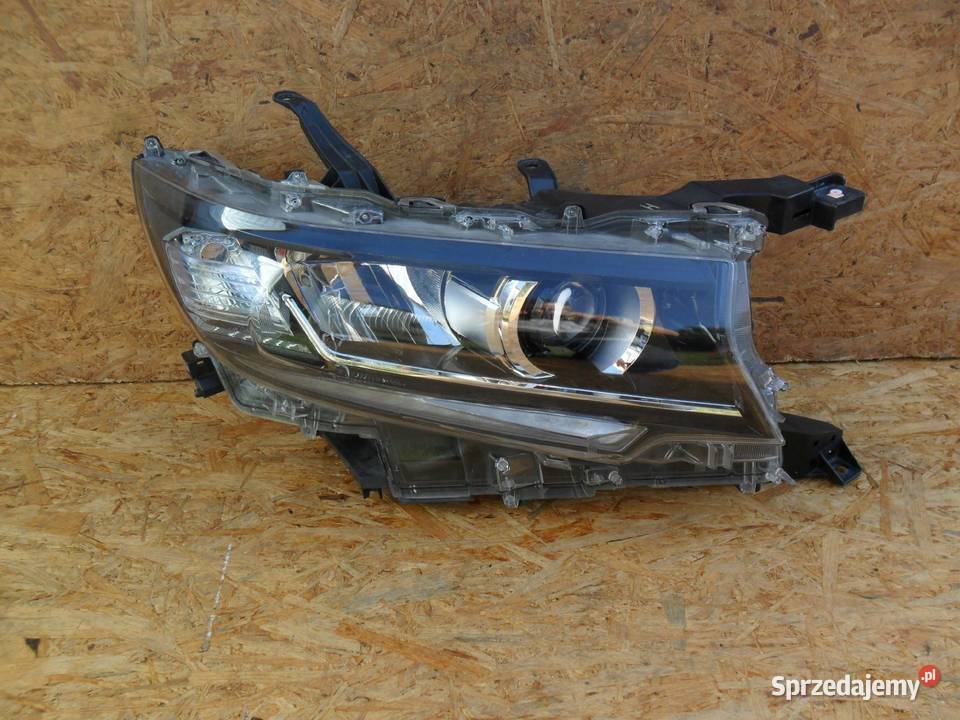 TOYOTA LAND CRUISER 150 2018 FULL LED LEWY PRAWY osobowe Nowy Tomyśl