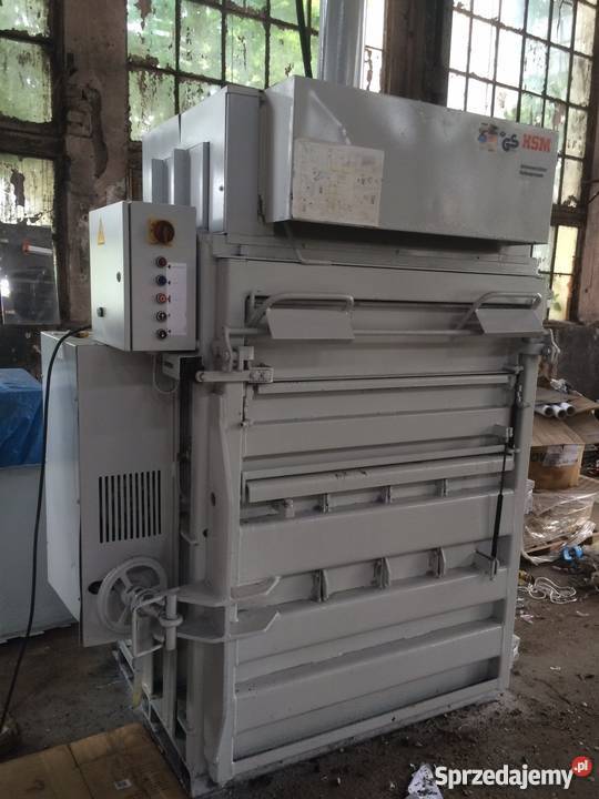 Prasa belownica do foli makulatury odpadów HSM Drzewica