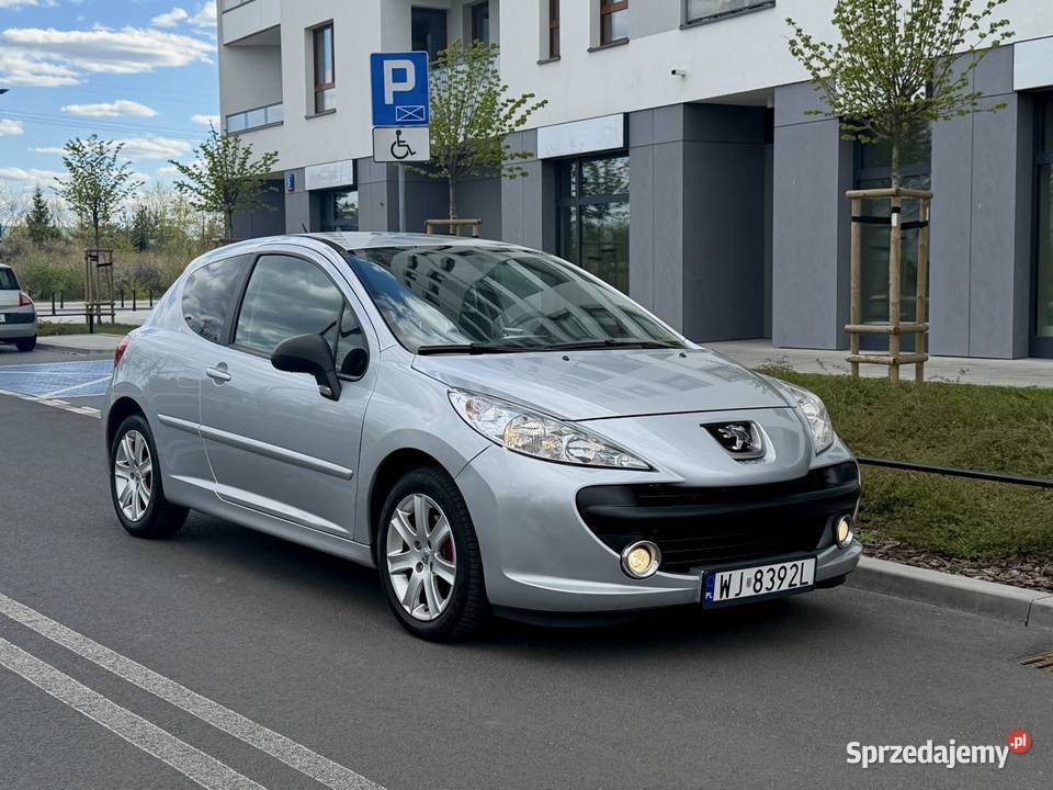 Peugeot 207 16b Sport Klima Hak 120KM Warszawa sprzedam