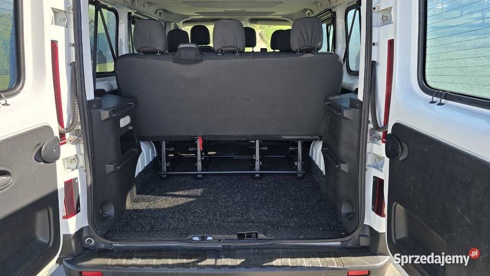 Renault Trafic 9osobowy małopolskie