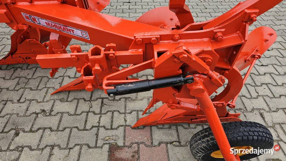 Pług 3 Mercant kverneland obracany Pługi