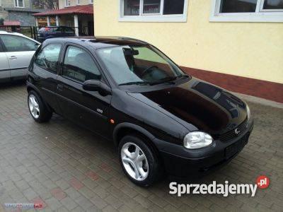 OPEL CORSA B 10 LIMITOWANA WERSKA 1OOLECIE OPLA welurowa tapicerka podlaskie Łomża sprzedam